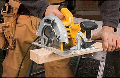 DeWalt DWE575 Circular Saw