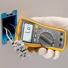 Fluke 117 True RMS Multimeter