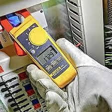 Fluke 325 Clamp Meter