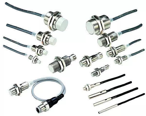 Omron E2E Inductive Proximity Sensor