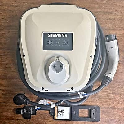 Siemens VersiCharge AC EV Charger